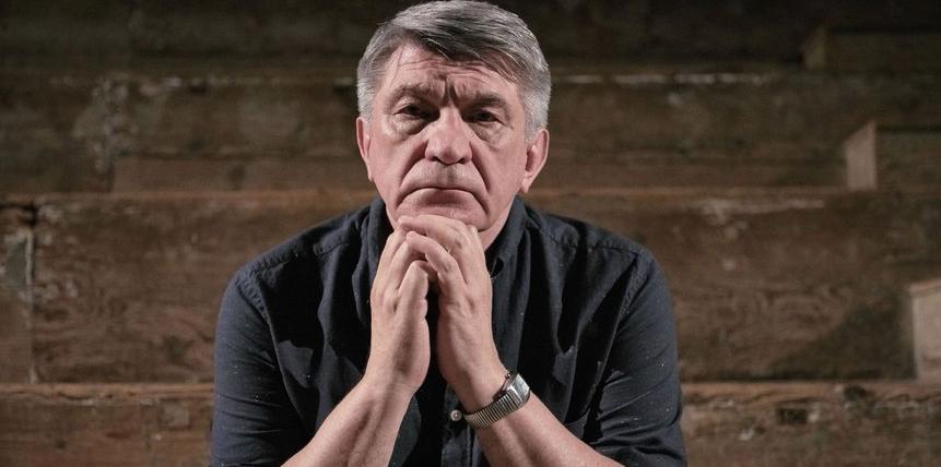 В Камерном зале можно будет купить книгу "Диалоги с Сокуровым" В Камерном зале можно будет купить книгу "Диалоги с Сокуровым"