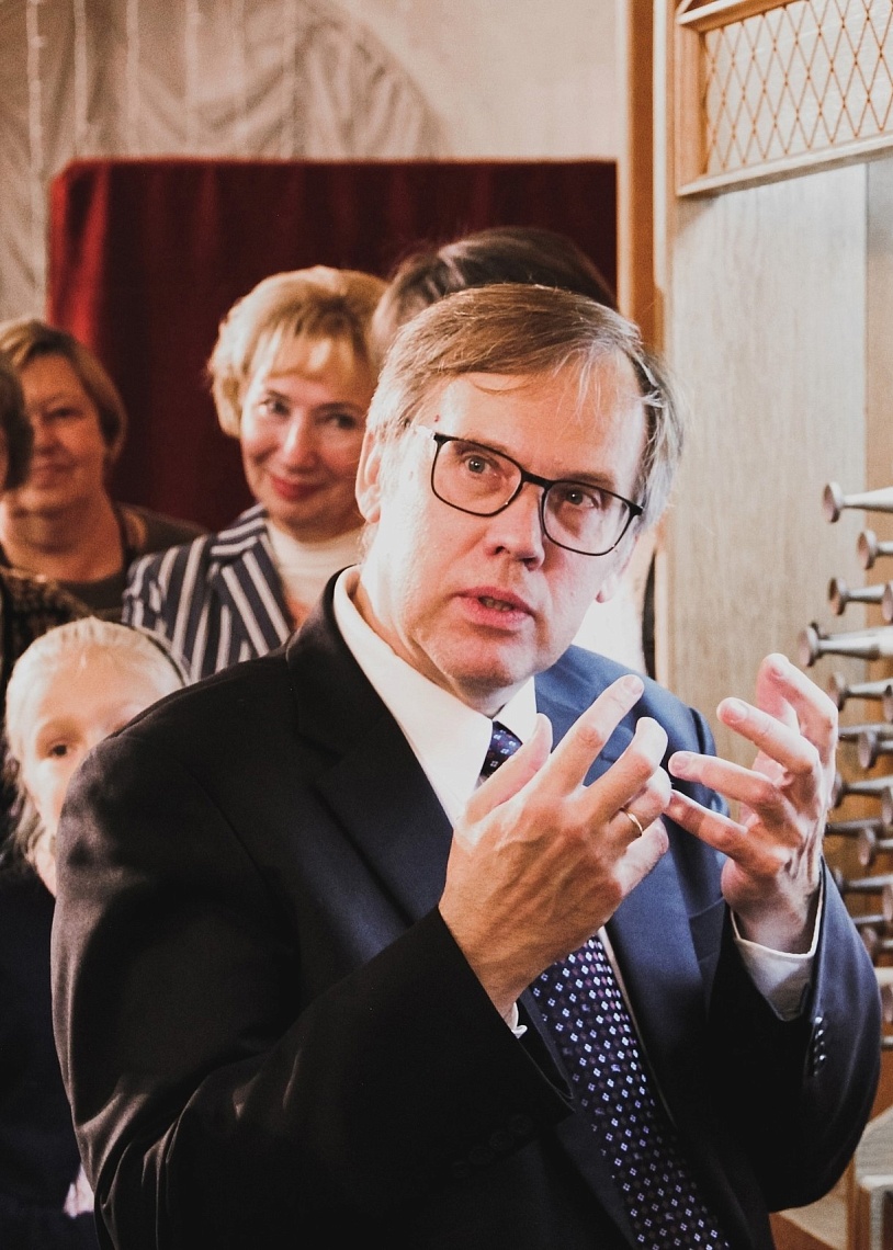 Музыкальное путешествие с Виктором Ряхиным